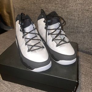 Retro Jordan 9 preschool 2y